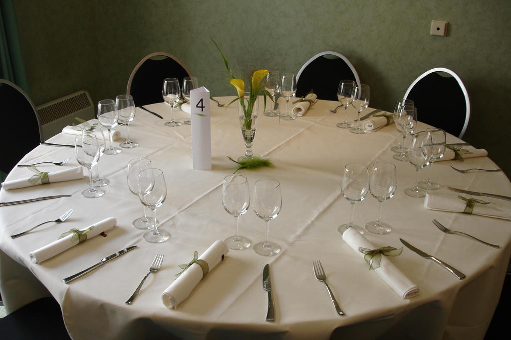 Greenpark Hotel Sint-Pieters-Leeuw Dış mekan fotoğraf